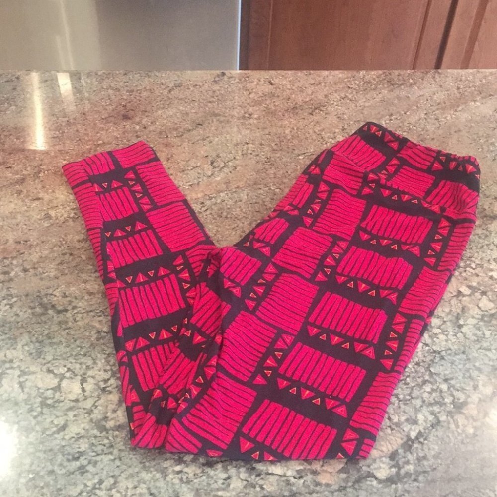 TC NWOT LuLaRoe Leggings FF33 4249